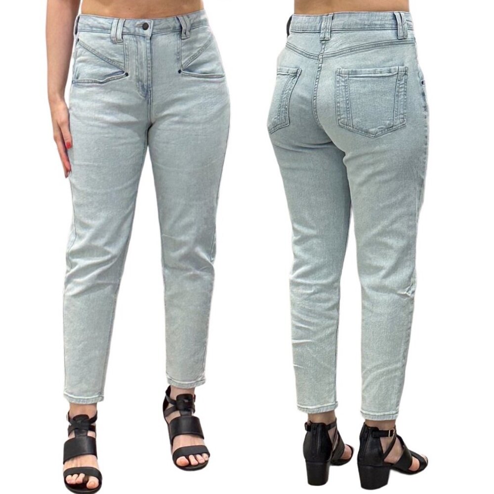 Wild Fable High Rise Yoke Detail Mom Jean in Light Wash Denim Women's Size 4
